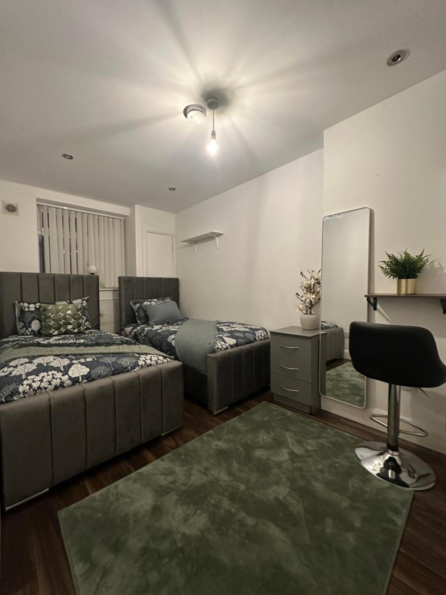 Apartment Luxury 2 Bed In Kingscross, St Pancras! With Parking *