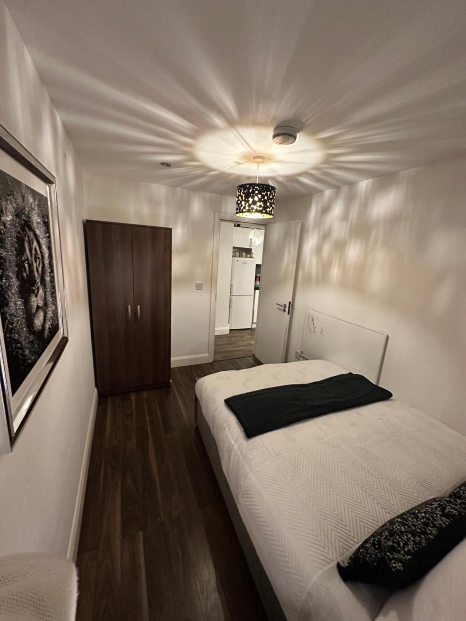 Apartment Luxury 2 Bed In Kingscross, St Pancras! With Parking